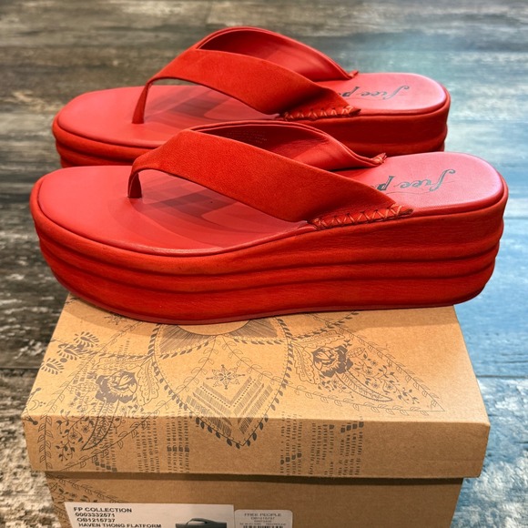 Free People‎ Red Suede Platform Thong Sandals Beachy Summer Shoes Size 38 NEW - Picture 9 of 15